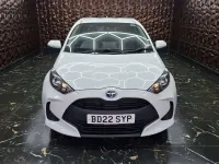 Used Toyota Yaris 91 HP (66 kW) 2022 White Hatchback