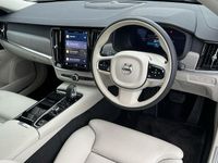 Used Volvo V90 Plus 350 HP (257 kW) 2025 Blue Estate