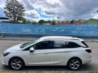 Used Vauxhall Astra SRi 145 HP (106 kW) 2021 White Estate