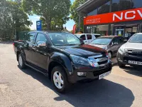 Used Isuzu D-Max 2017 Black Pickup
