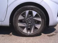 Usado Hyundai i10 Advanced 2024 Gris Utilitario