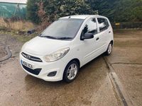 Usado Hyundai i10 Classic 85 HP (62 kW) 2012 Branco Citadino
