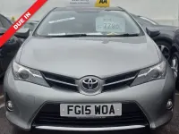 Used Toyota Auris Multidrive S 132 HP (97 kW) 2015 Grey Hatchback