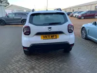 Used Dacia Duster Essentiel 90 HP (66 kW) 2021 White SUV