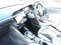 Used Vauxhall Corsa-e Elite 100 kW (136 HP) 2021 White Hatchback
