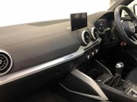 Used Audi Q2 S-Line 150 HP (110 kW) 2021 White SUV