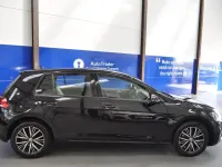 Used VW Golf VII SE 115 HP (84 kW) 2017 Black Hatchback