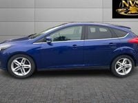 Second-hand Ford Focus Zetec 120 CP (88 kW) 2017 Negru Hatchback