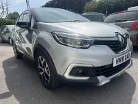 Used Renault Captur Signature 108 HP (79 kW) 2018 Silver/black SUV