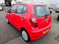 Used Hyundai i10 Classic 85 HP (62 kW) 2013 Red Hatchback