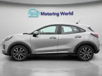 Gebraucht Ford Puma Titanium 125 PS (91 kW) 2022 Silber SUV