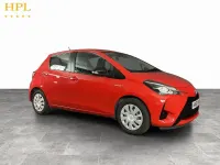 Used Toyota Yaris Active 100 HP (73 kW) 2019 Red Hatchback
