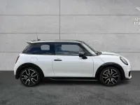 Used Mini Cooper Hatch 154 HP (113 kW) 2024 White Hatchback