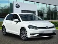 Used VW Golf VII SE 125 HP (91 kW) 2018 White Hatchback
