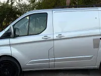 Begagnad Ford Transit Custom Limited 130 HK (95 kW) 2018 Silver Van