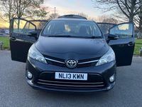 Used Toyota Verso 132 HP (97 kW) 2013 Black MPV