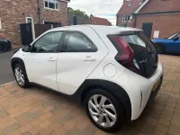 Used Toyota Aygo X PURE 72 HP (52 kW) 2023 White SUV