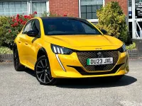 Used Peugeot e-208 GT 98 kW (134 HP) 2023 Yellow Hatchback