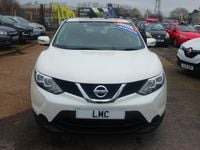 Used Nissan Qashqai Visia 2016 White SUV