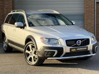 Usado Volvo XC70 SE Lux 304 HP (223 kW) 2014 Carrinha
