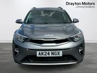 Used Kia Stonic 99 HP (72 kW) 2024 Grey SUV