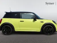 Used Mini Cooper Sport 136 HP (100 kW) 2022 Yellow Hatchback
