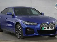 Usado BMW i4 M Sport 250 kW (340 HP) 2025 Azul Sedan