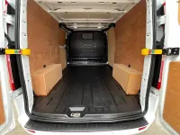 Used Ford Transit Custom Limited 130 HP (95 kW) 2021 White Van