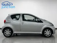 Used Toyota Aygo 67 HP (49 kW) 2007 Silver Hatchback