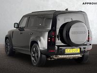 Used Land Rover Defender SE Dynamic 404 HP (297 kW) 2024 Black SUV