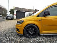 Used VW Caddy Highline 102 HP (75 kW) 2017 Yellow MPV