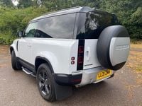 Usado Land Rover Defender S 300 HP (220 kW) 2021 Branco SUV