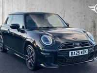 Usado Mini Cooper Hatch 161 HP (118 kW) 2025 Preto Citadino