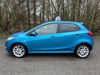 Second-hand Mazda 2 Inclusive 2013 Albastru Hatchback