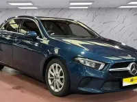 Begagnad Mercedes A150 Executive 150 HK (110 kW) 2020 Blå Halvkombi