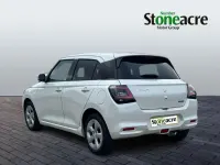 Begagnad Suzuki Swift 82 HK (60 kW) 2025 Vit Halvkombi