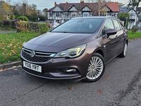 Used Vauxhall Astra Elite 136 HP (100 kW) 2016 Brown Estate