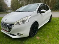 Used Peugeot 208 GTi 2013 White Hatchback