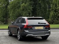 Used Volvo V90 CC Plus 190 HP (139 kW) 2019 Grey Estate
