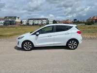 Used Ford Fiesta Titanium 2018 White Hatchback