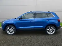 Usado Skoda Karoq SE L 150 CV (110 kW) 2020 Azul SUV