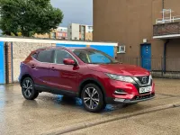 Used Nissan Qashqai N-Connecta 2017 Red SUV