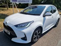 Used Toyota Yaris Design 2024 White Hatchback