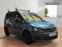 Begagnad VW Caddy Startline 102 HK (75 kW) 2016 Blå Minibuss