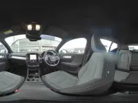 Used Volvo XC40 Core 161 HP (118 kW) 2025 SUV
