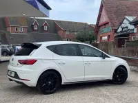 Used Seat Leon FR 125 HP (91 kW) 2017 White Hatchback