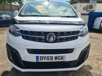 Used Vauxhall Vivaro Sportive 100 HP (73 kW) 2019 White MPV