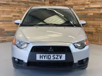 Usado Mitsubishi Colt 94 HP (69 kW) 2010 Prateado Citadino