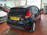 Usado Ford Fiesta Titanium 96 HP (70 kW) 2010 Preto Citadino