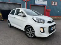 Used Kia Picanto 84 HP (61 kW) 2015 White Hatchback